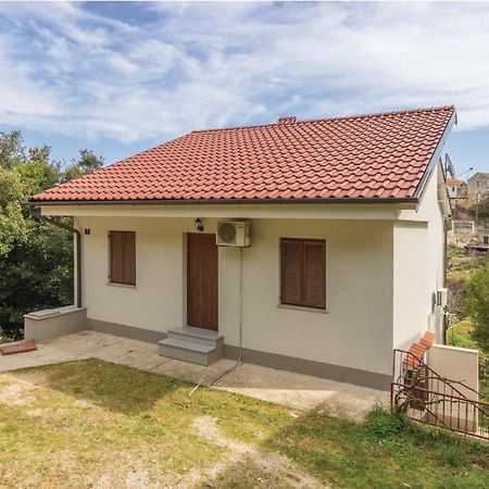 Apartmani Cizmesija Tkon Bagian luar foto