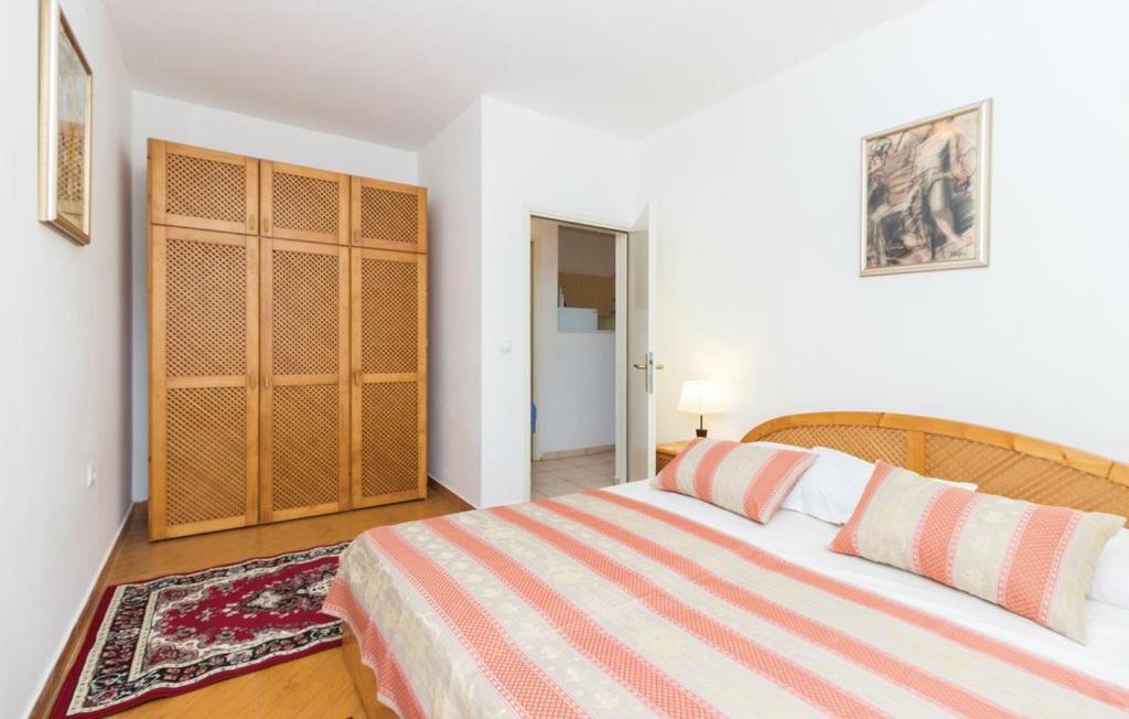 Apartmani Cizmesija Tkon Bagian luar foto